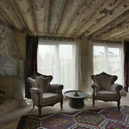Hotel Philosophia Учгісар Екстер'єр фото