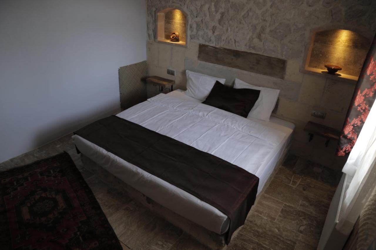 Hotel Philosophia Учгісар Екстер'єр фото