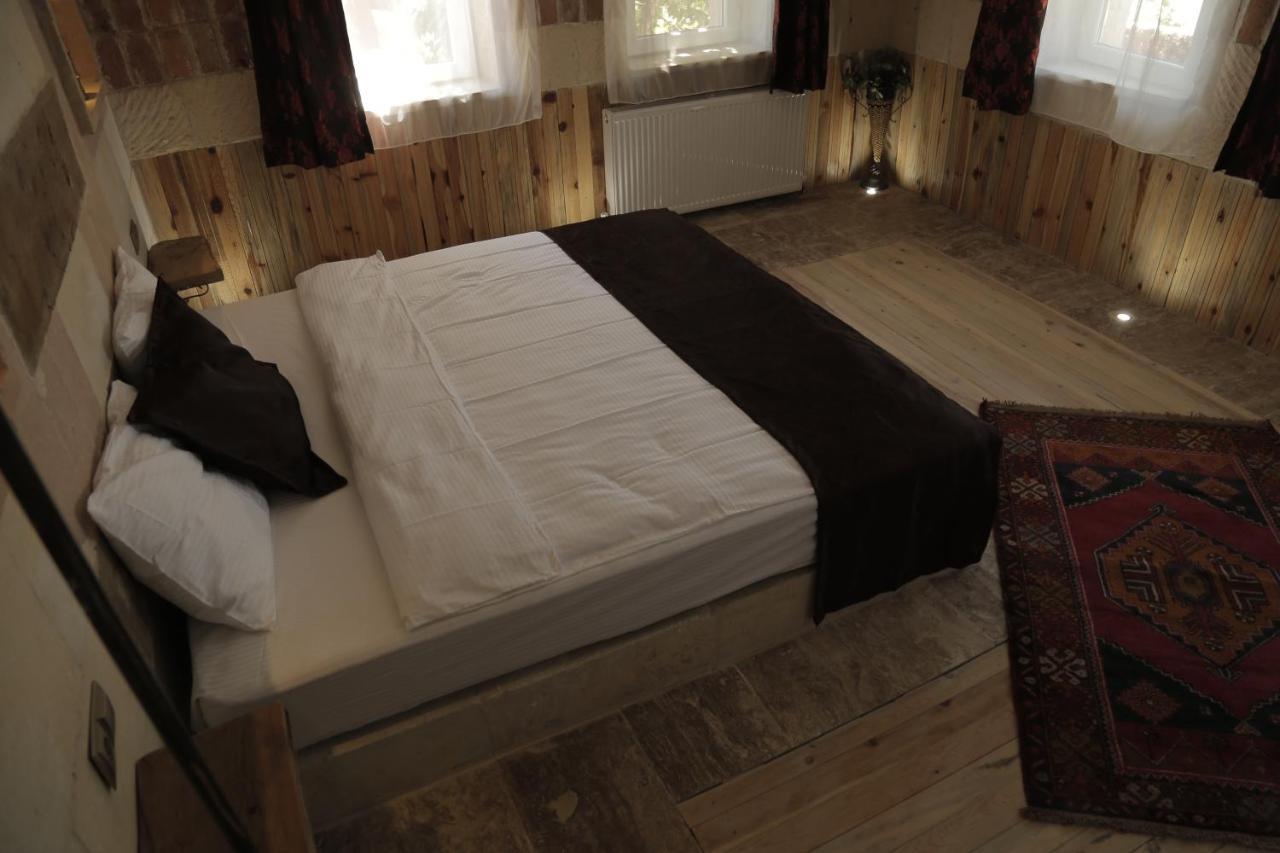 Hotel Philosophia Учгісар Екстер'єр фото