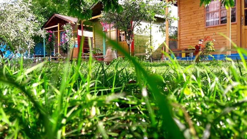 Hotel Philosophia Учгісар Екстер'єр фото