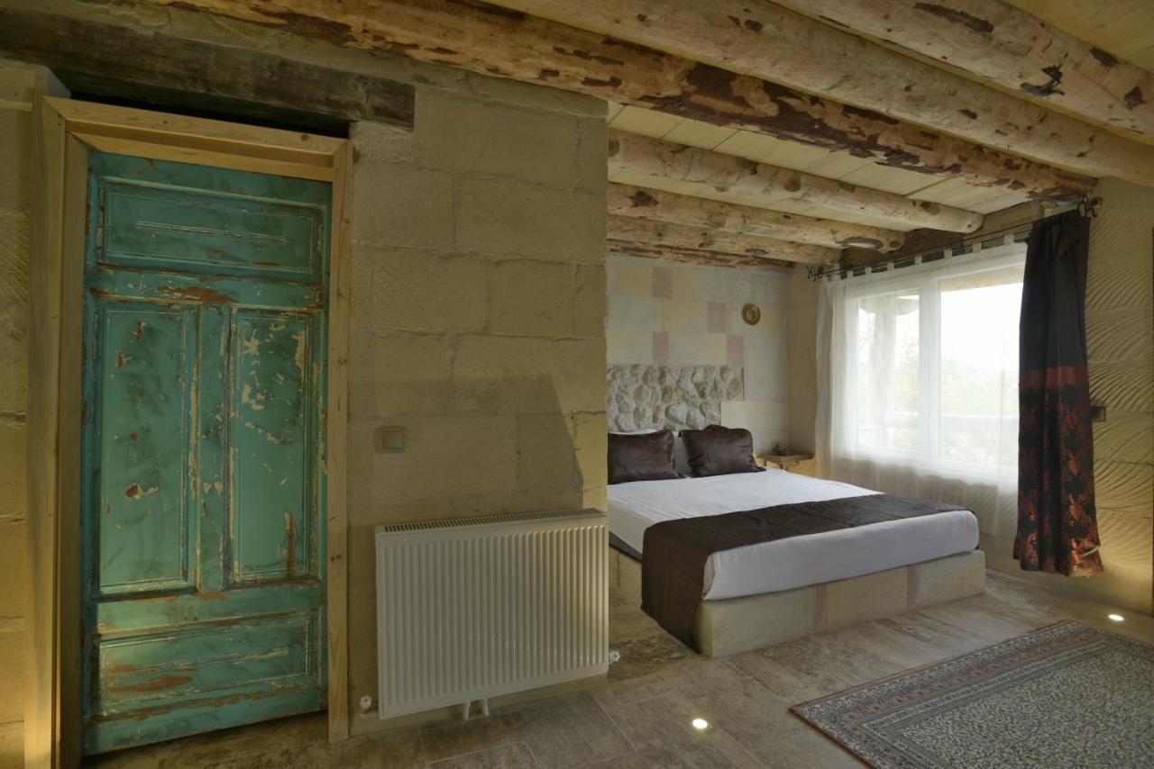 Hotel Philosophia Учгісар Екстер'єр фото